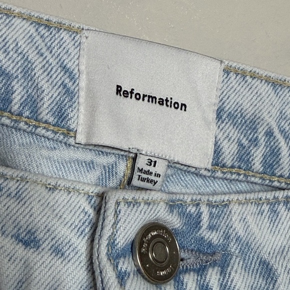 Reformation Cary High Rise Slouchy Wide Leg Jeans in Shasta - Picture 7 of 9